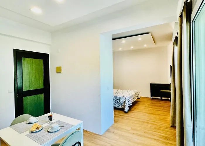 Гостевой дом Vale Mar Guest 3*