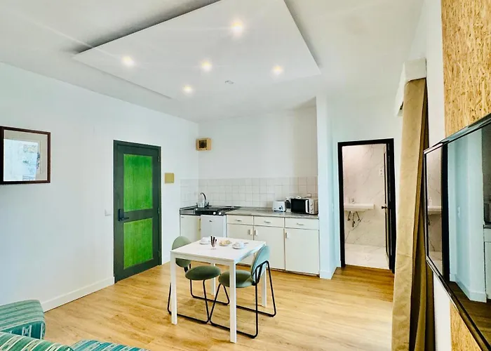 Vale Mar Guest ריביירה בראבה