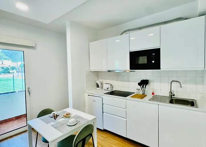 Гостевой дом Vale Mar Guest 3*