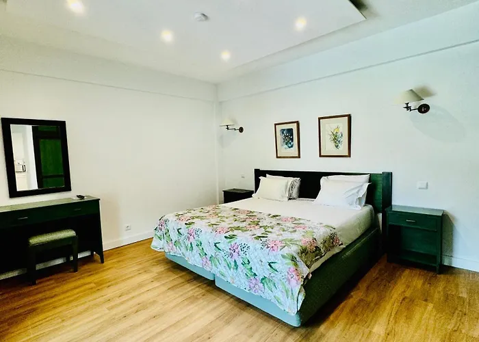 Vale Mar Guest ריביירה בראבה